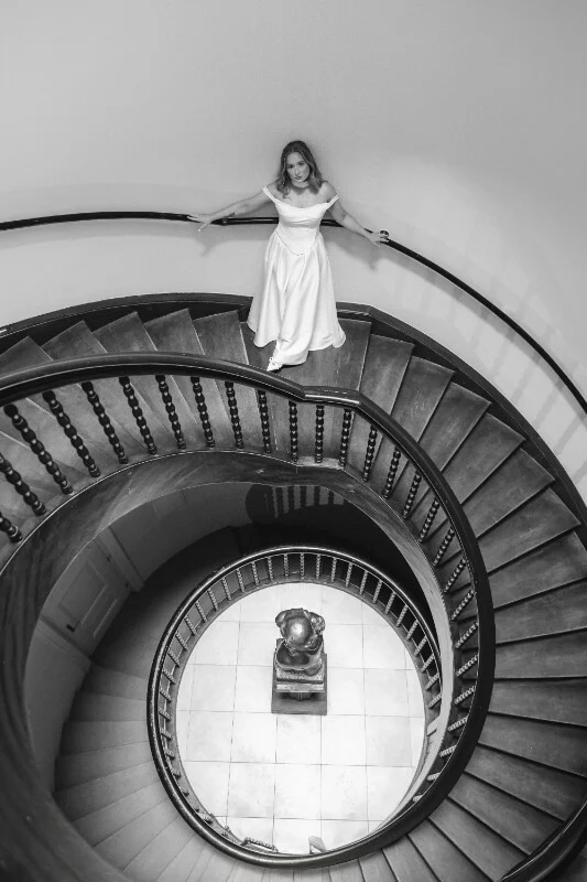 Elegantní květnová svatba v Hartigovském paláci a Ledeburské zahradě
