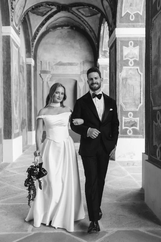 Elegantní květnová svatba v Hartigovském paláci a Ledeburské zahradě